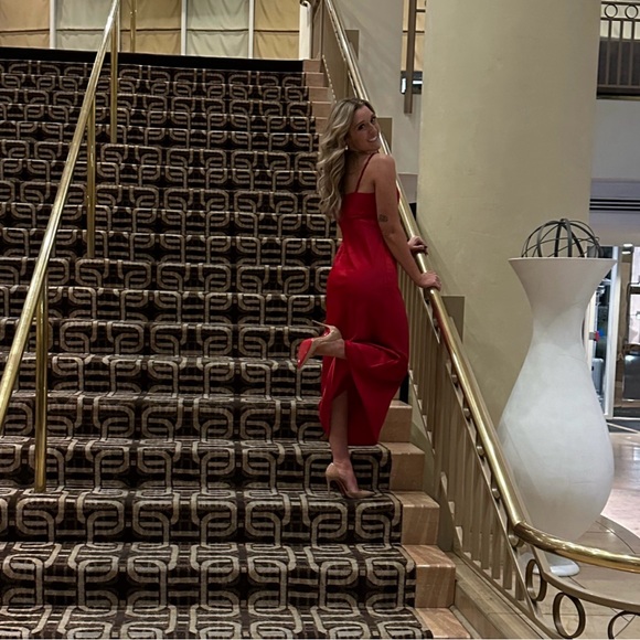 Meet your Posher, Taylor - Picture 10 of 12